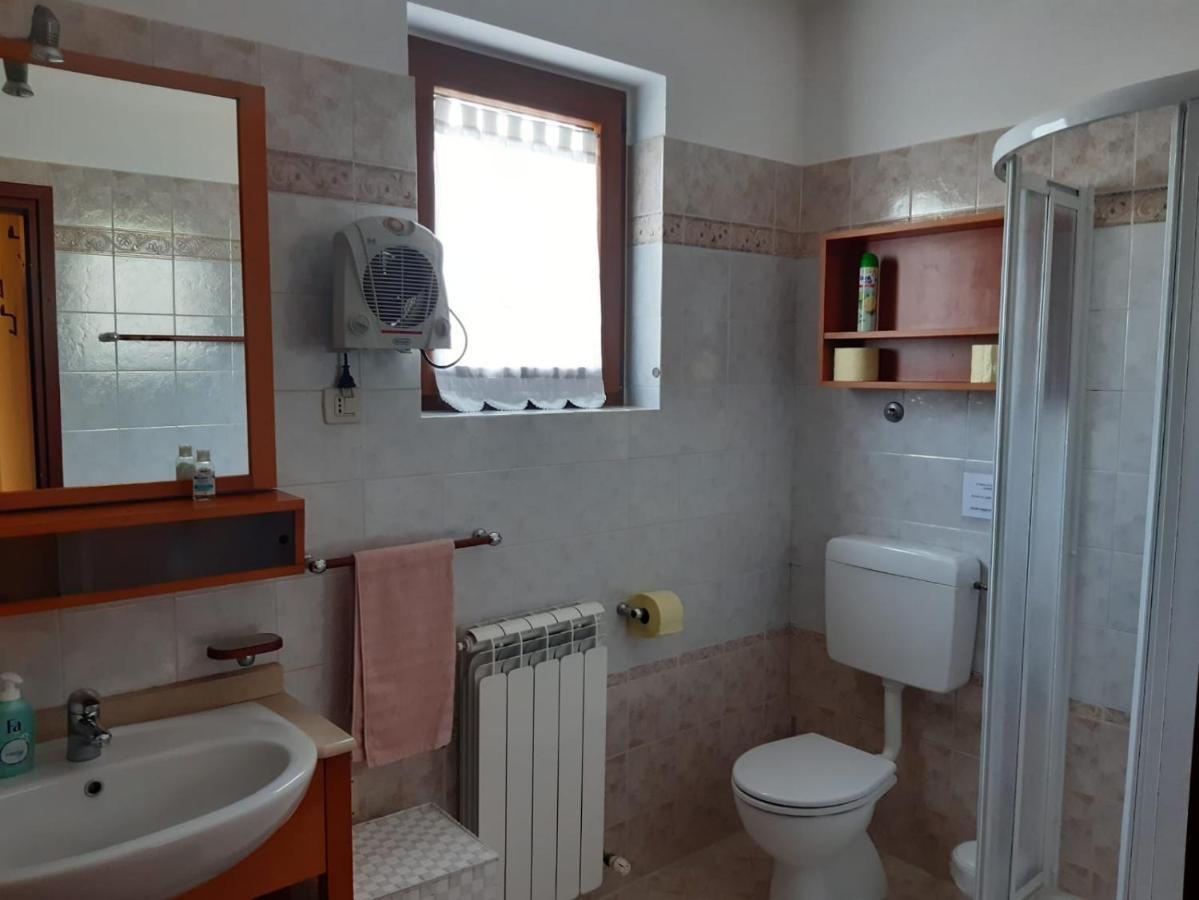 Apartman Lena אומאג מראה חיצוני תמונה